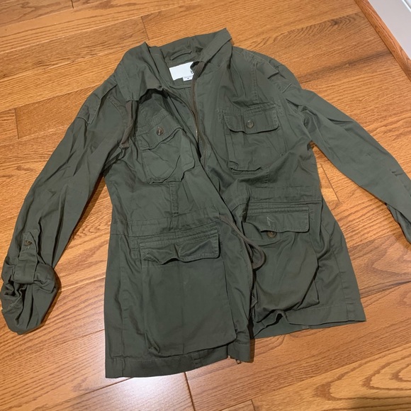 Olive green light weight - Picture 1 of 3